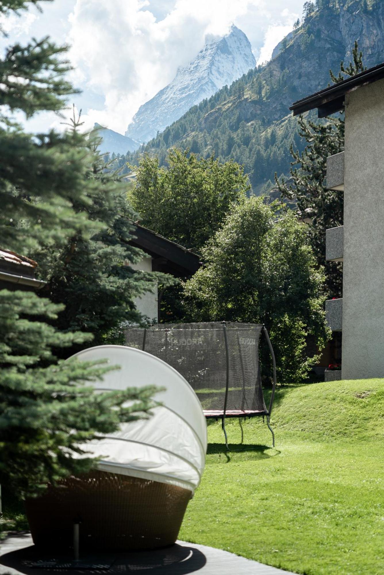 Mirabeau Etoile Hotel Zermatt Exterior photo